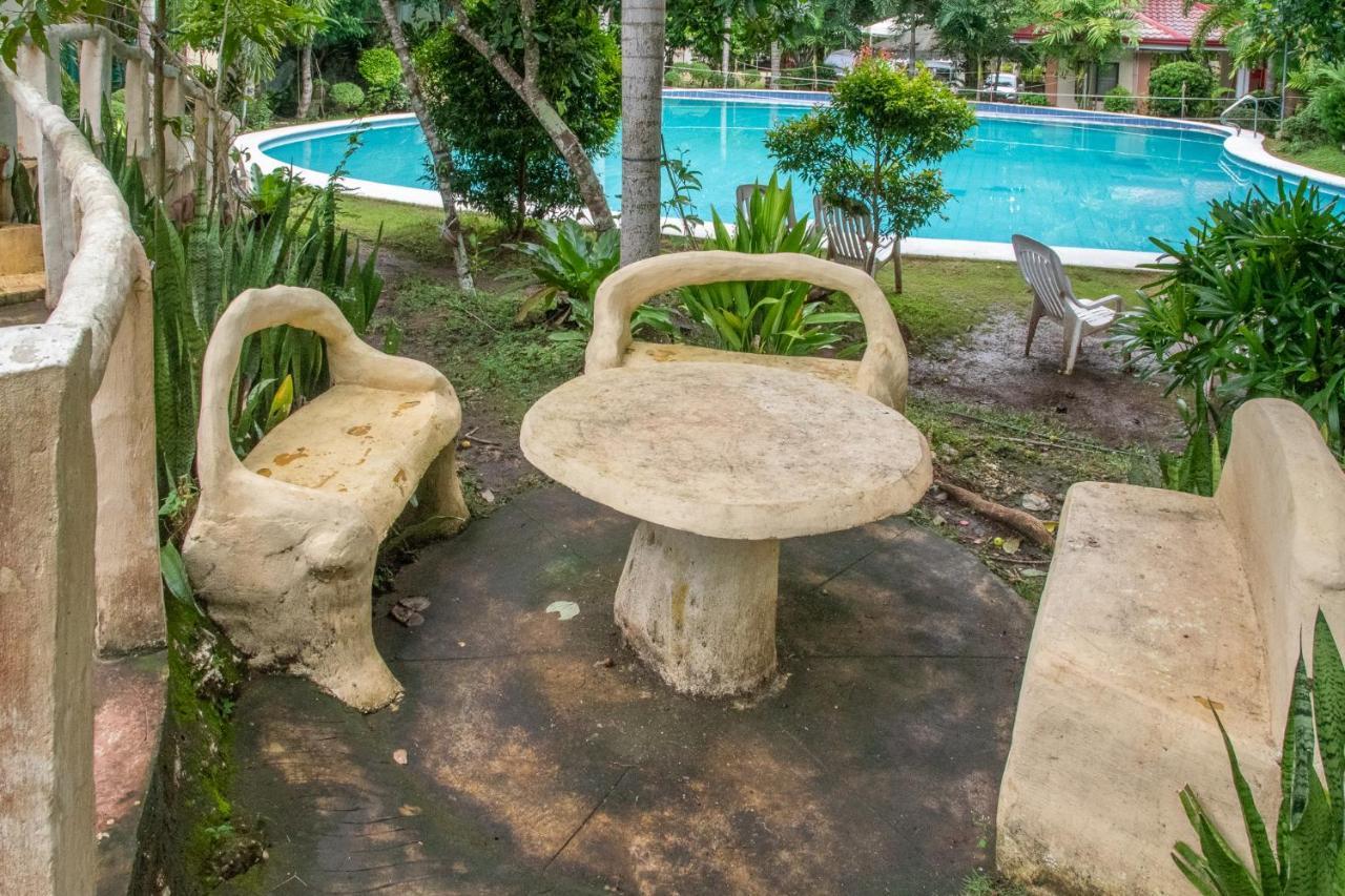 Almira Diving Resort- Panglao Extérieur photo